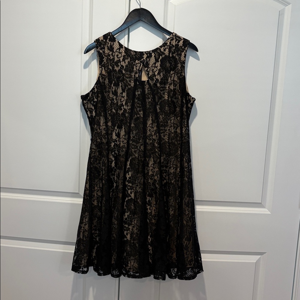 Danny & Nicole Black and Cream Dress